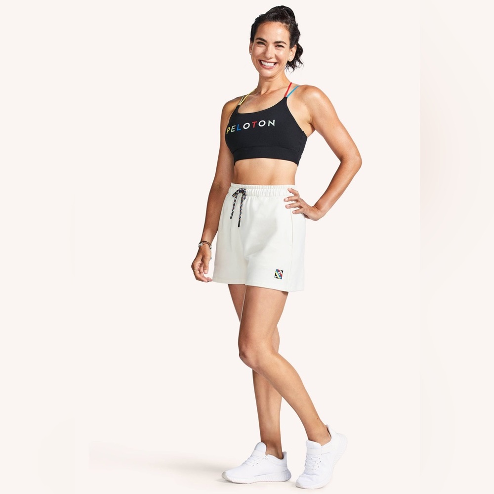Peloton TWGF Sweat Athletic
Embroidered‎ Logo Shorts Cream M